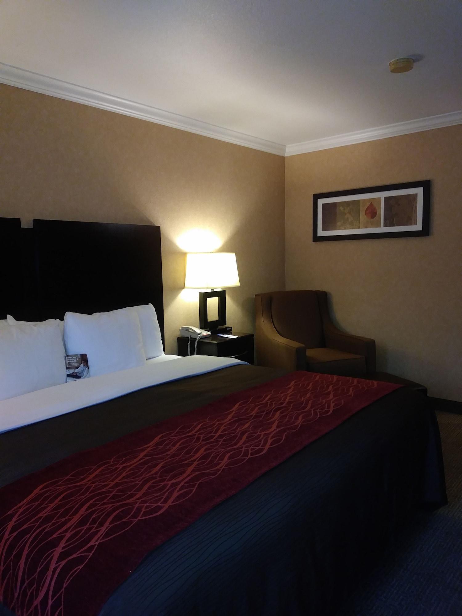 Comfort Inn Columbia Gorge The Dalles Exterior photo